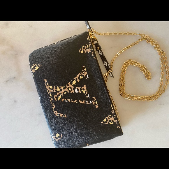 Louis Vuitton jungle pouchette rare! - Picture 2 of 7